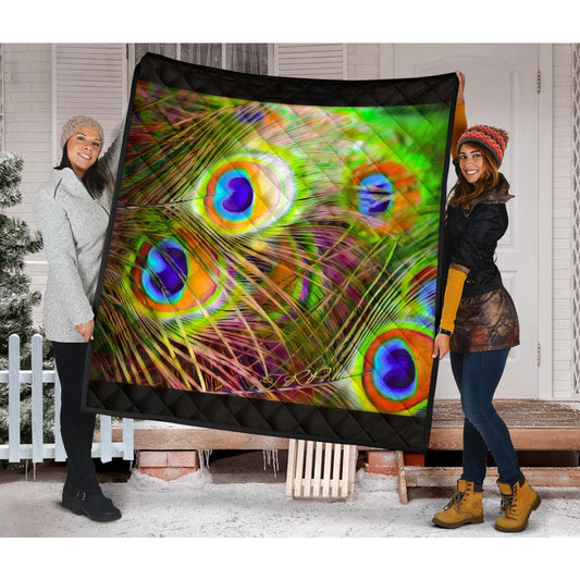 Bird Models: Peacock Feathers Premium Quilt | The Urban Clothing Shop™