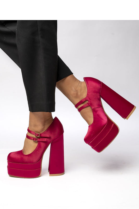 Platform pumps model 210180 Inello