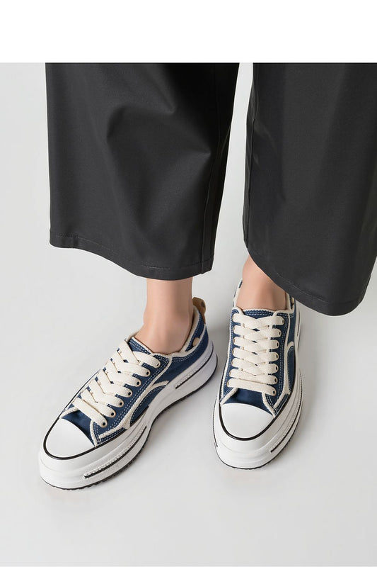 Sport Shoes model 210235 Inello