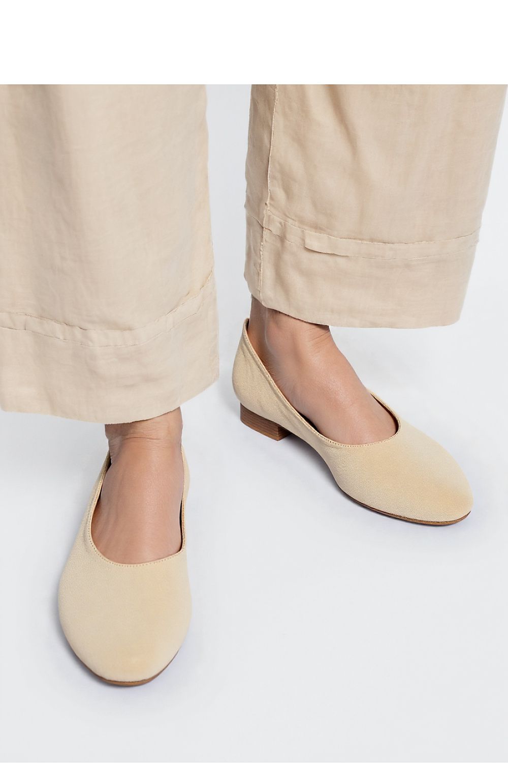 Pumps model 210268 Inello