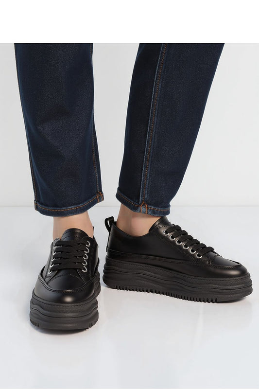 Sport Shoes model 210270 Inello