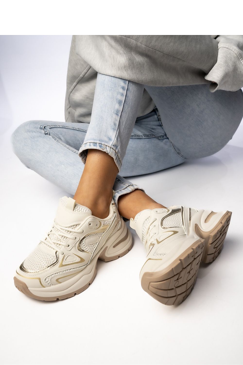 Sport Shoes model 210559 Inello