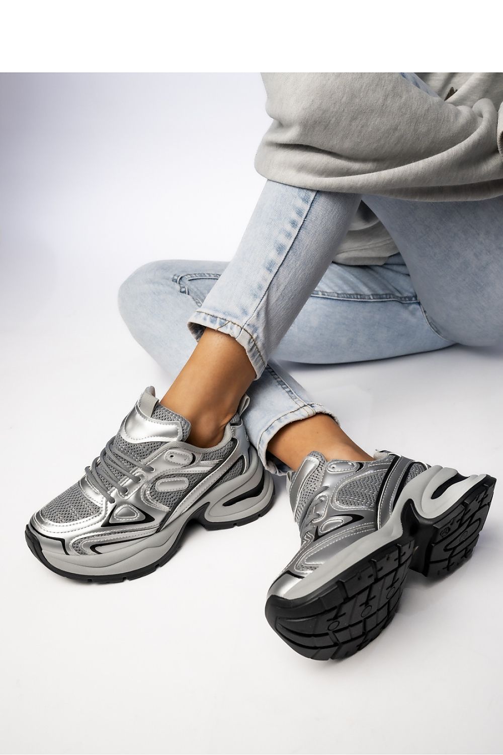 Sport Shoes model 210571 Inello