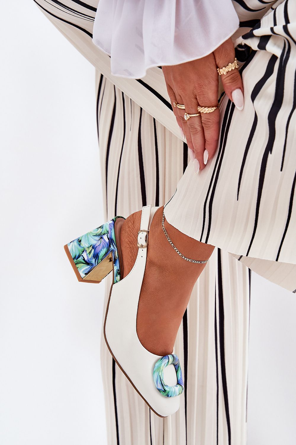 Heel sandals model 210688 Step in style