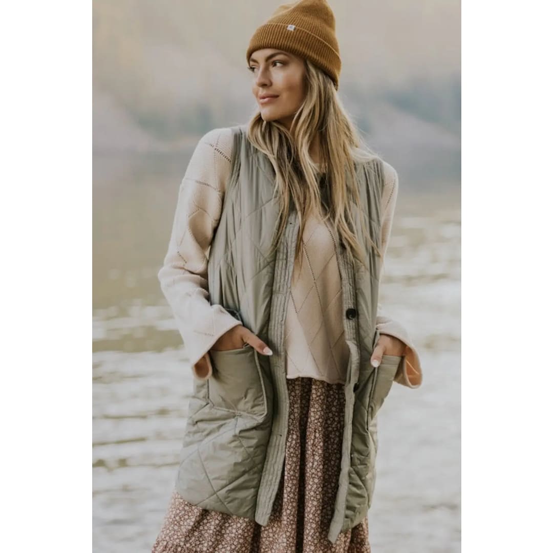 Grass Green Quilted Long Vest Jacket with Pockets | Fashionfitz