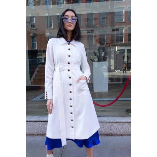 Monique White Coat | Le Réussi