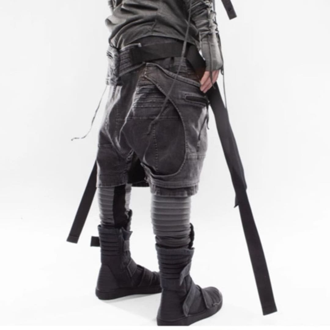 Asymmetrical Vintage Baggy Knee Length Shorts | The Urban Clothing Shop™