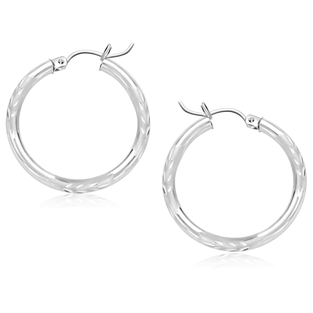 14k White Gold Diamond Cut Hoop Earrings (25 mm) | Richard Cannon Jewelry