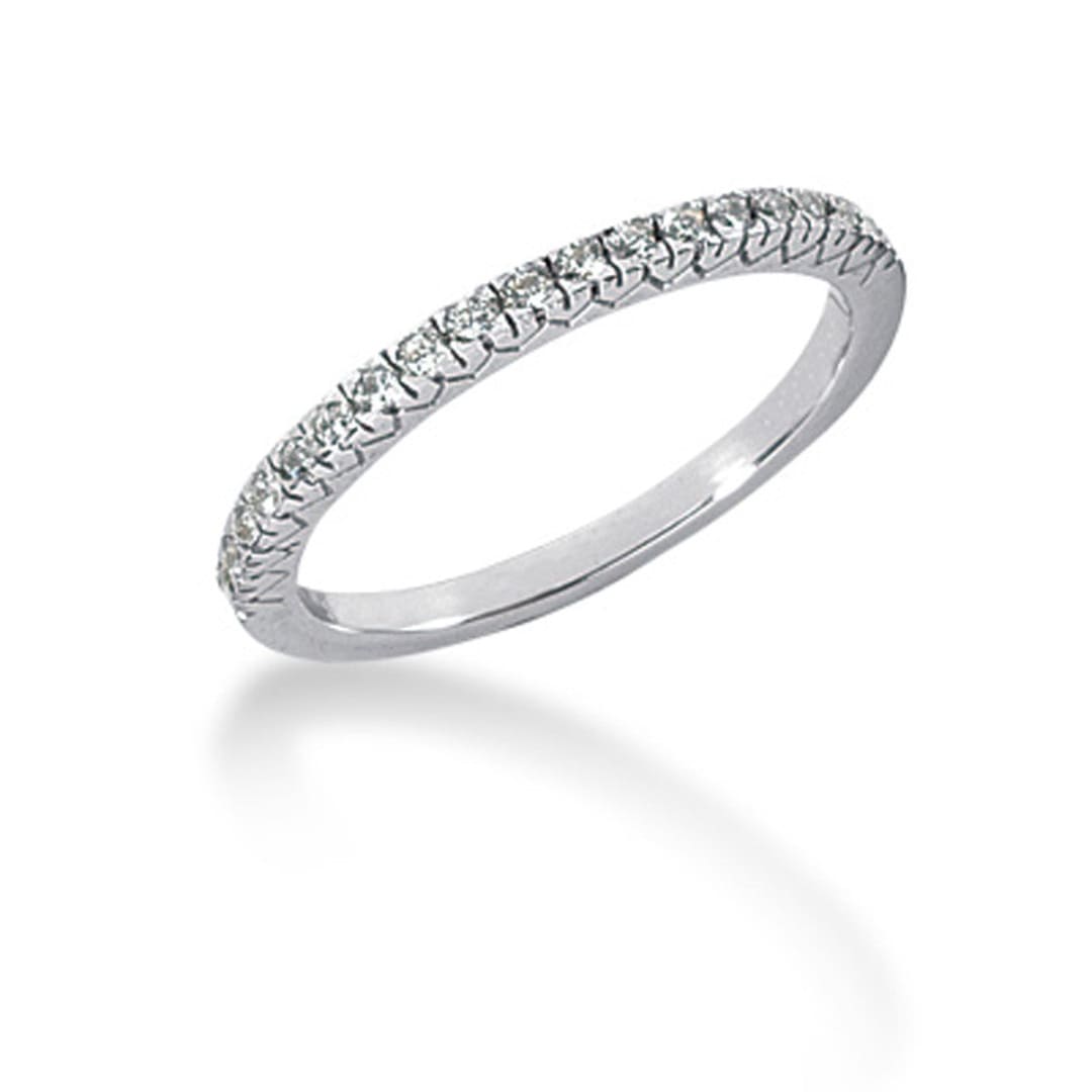 14k White Gold Engraved Fishtail V Pave Diamond Wedding Ring Band | Richard Cannon Jewelry