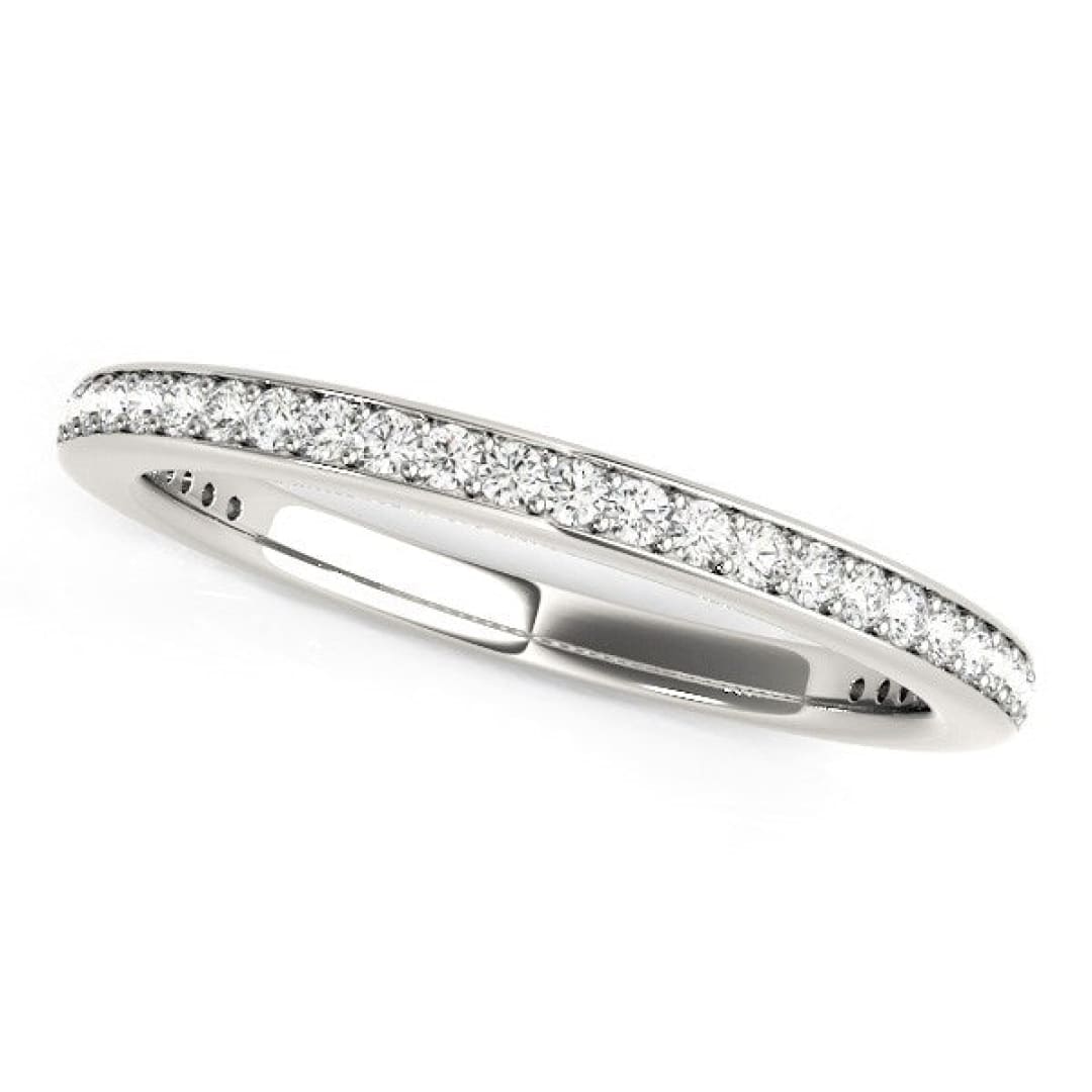 14k White Gold Round Diamond Wedding Ring (1/4 cttw) | Richard Cannon Jewelry