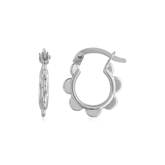14k White Gold Scalloped Hoop Earrings | Richard Cannon Jewelry
