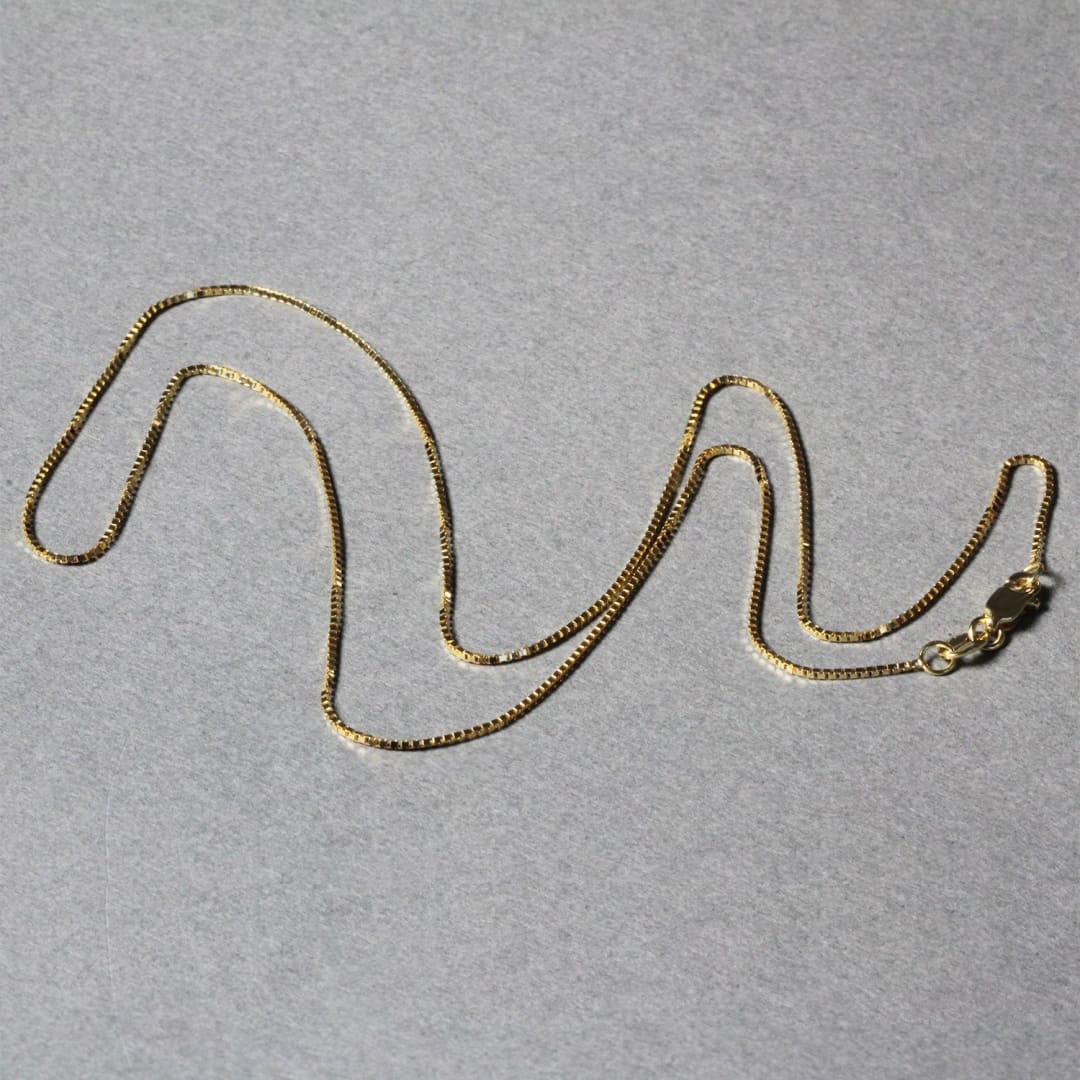 14k Yellow Gold Classic Box Chain 0.7mm | Richard Cannon Jewelry