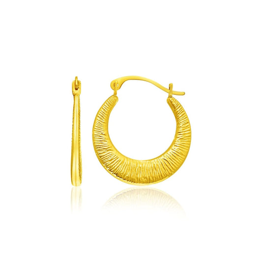 14k Yellow Gold Graduated Round Textured Hoop Earrings | Richard Cannon Jewelry