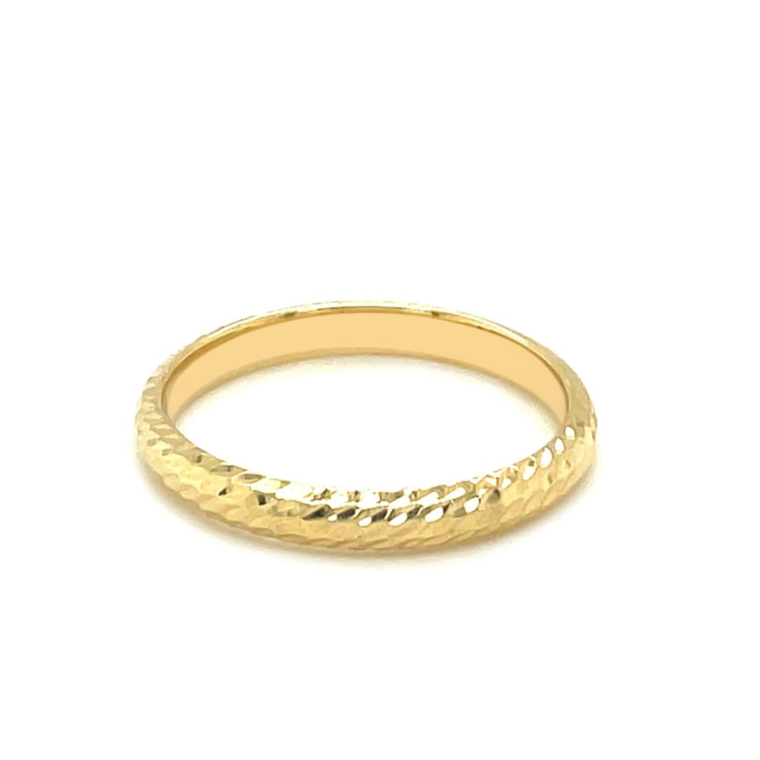 14k Yellow Gold Textured Comfort Fit Wedding Band | Richard Cannon Jewelry