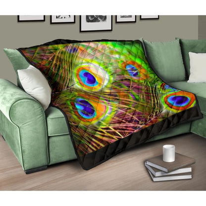 Bird Models: Peacock Feathers Premium Quilt | The Urban Clothing Shop™