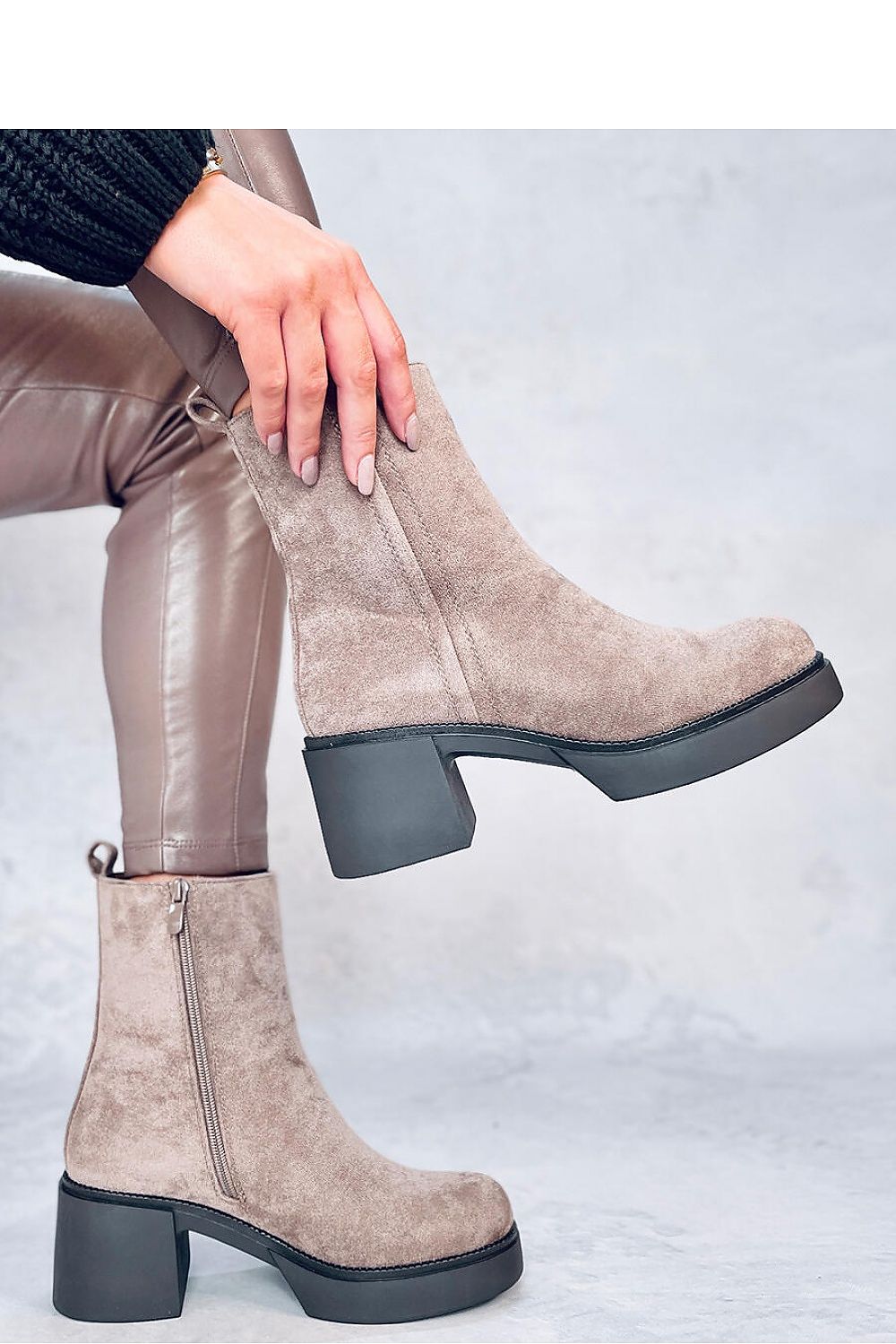 Heel boots Inello