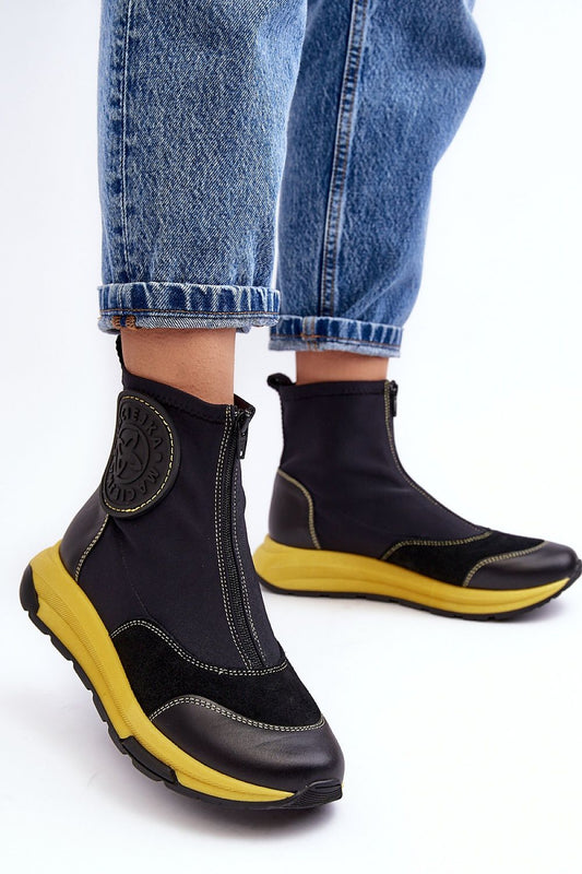 Sport boots Step in style