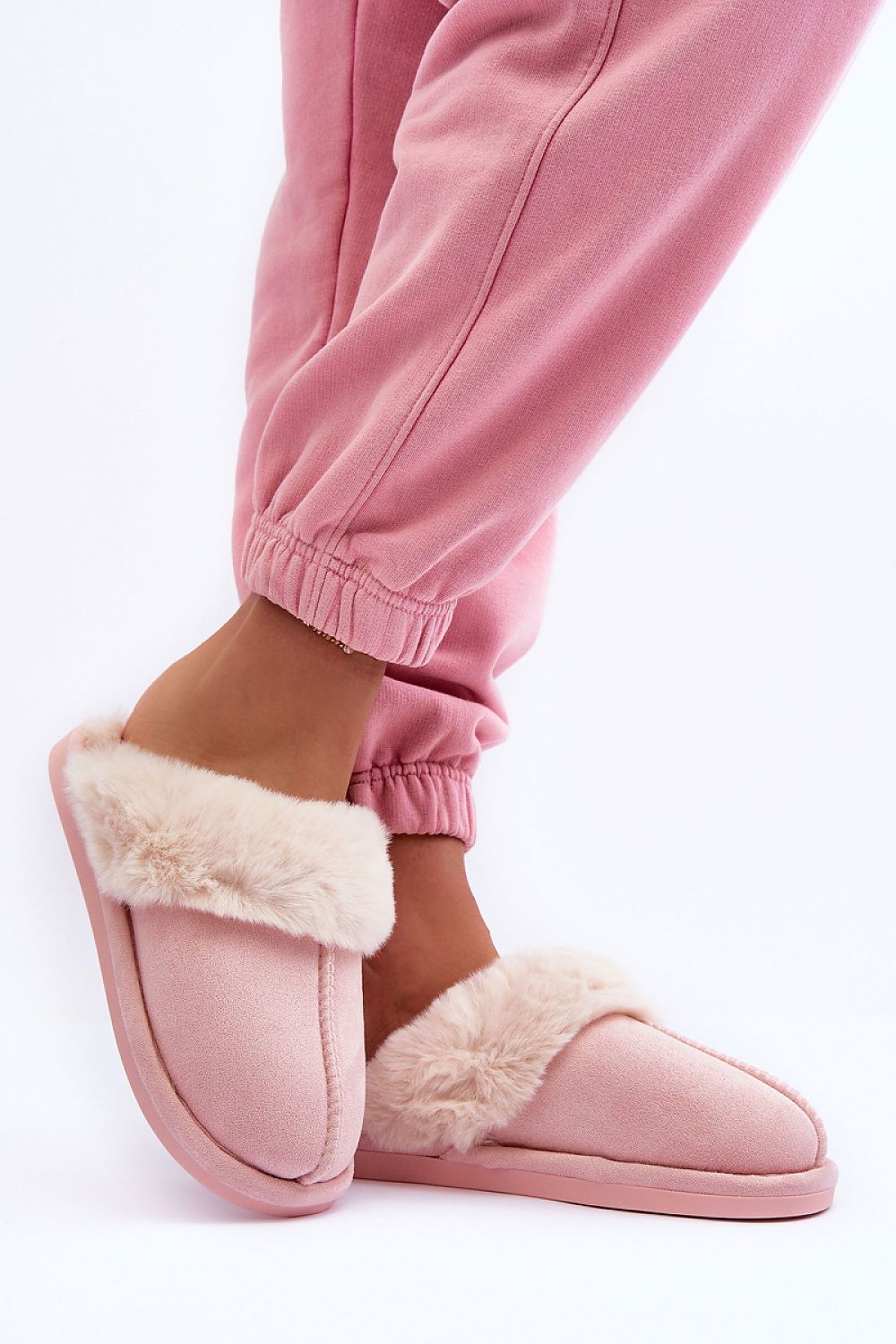 Slippers Step in style