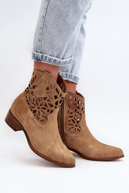 Heel boots