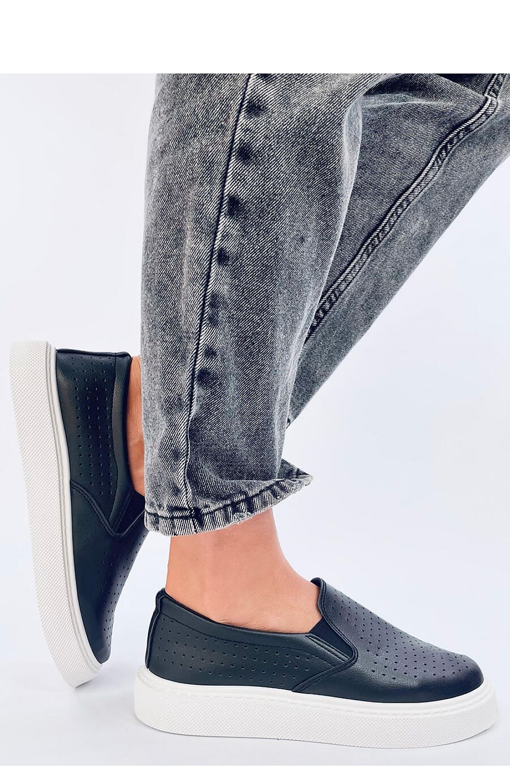 Slip-On Sneakers Inello