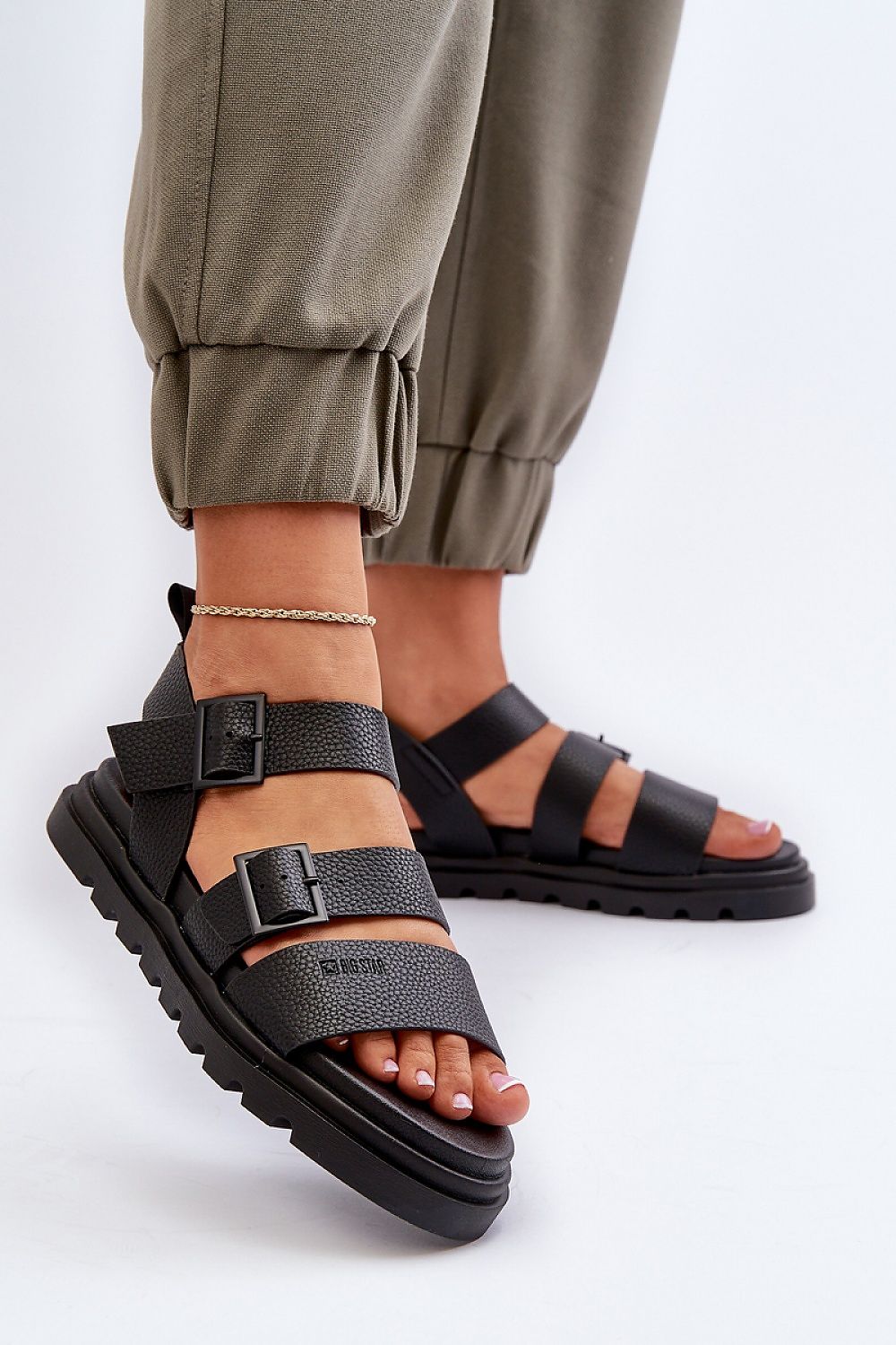 Sandals Step in style