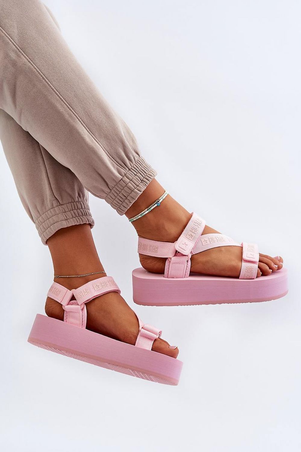 Sandals Step in style