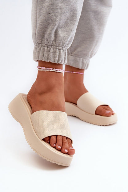 Flip-flops Step in style