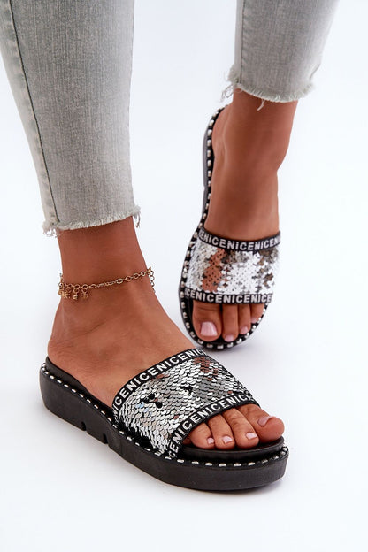 Flip-flops Step in style