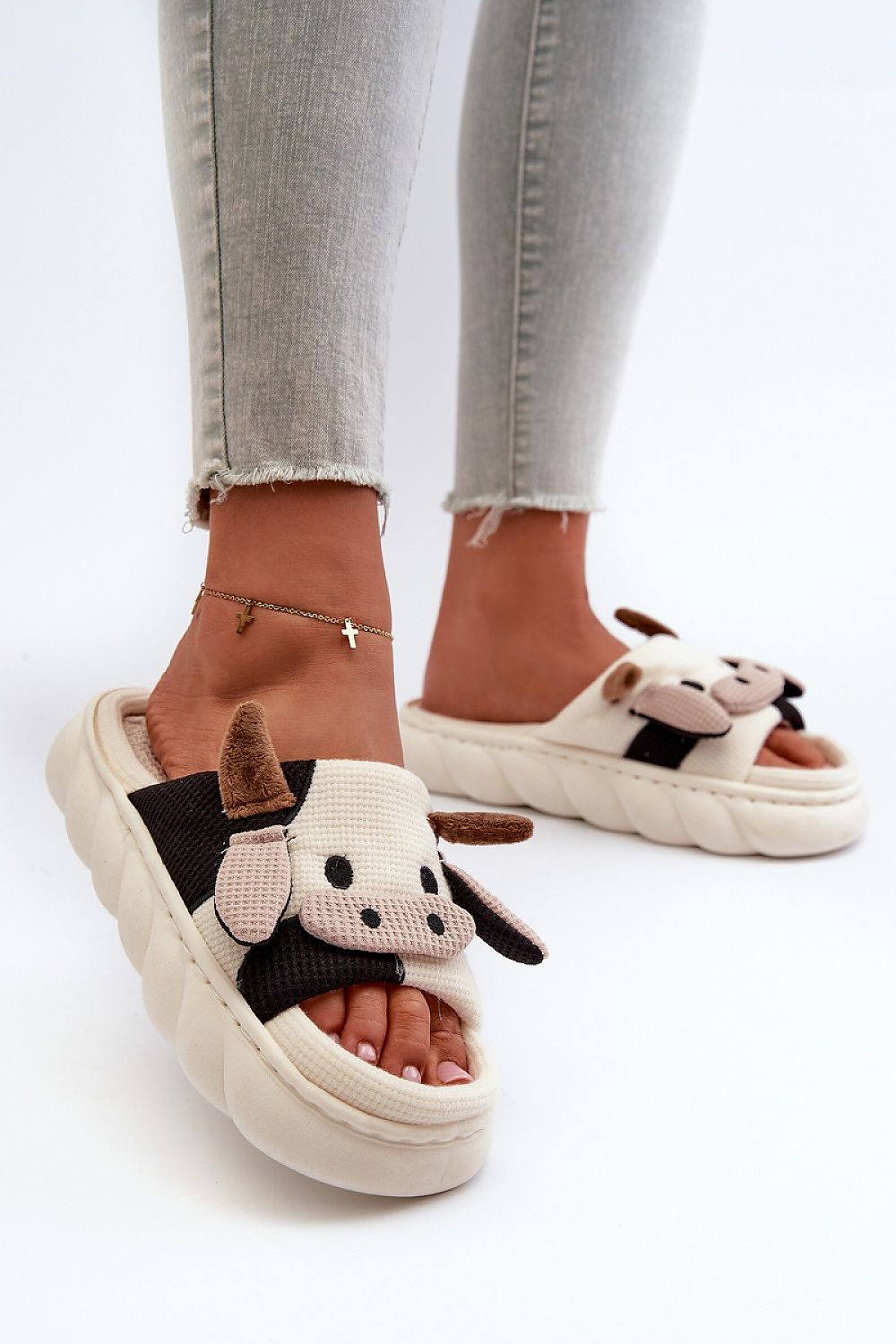 Slippers Step in style