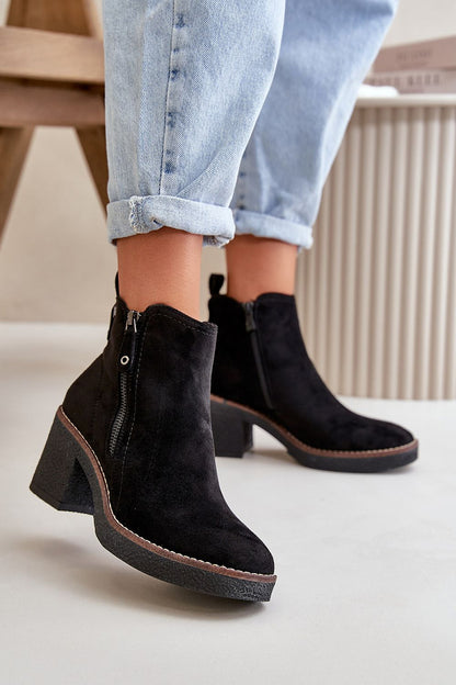 Heel boots Step in style