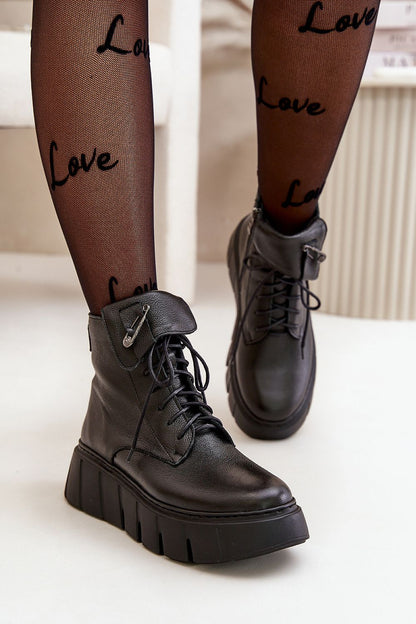 Buskin boots Step in style