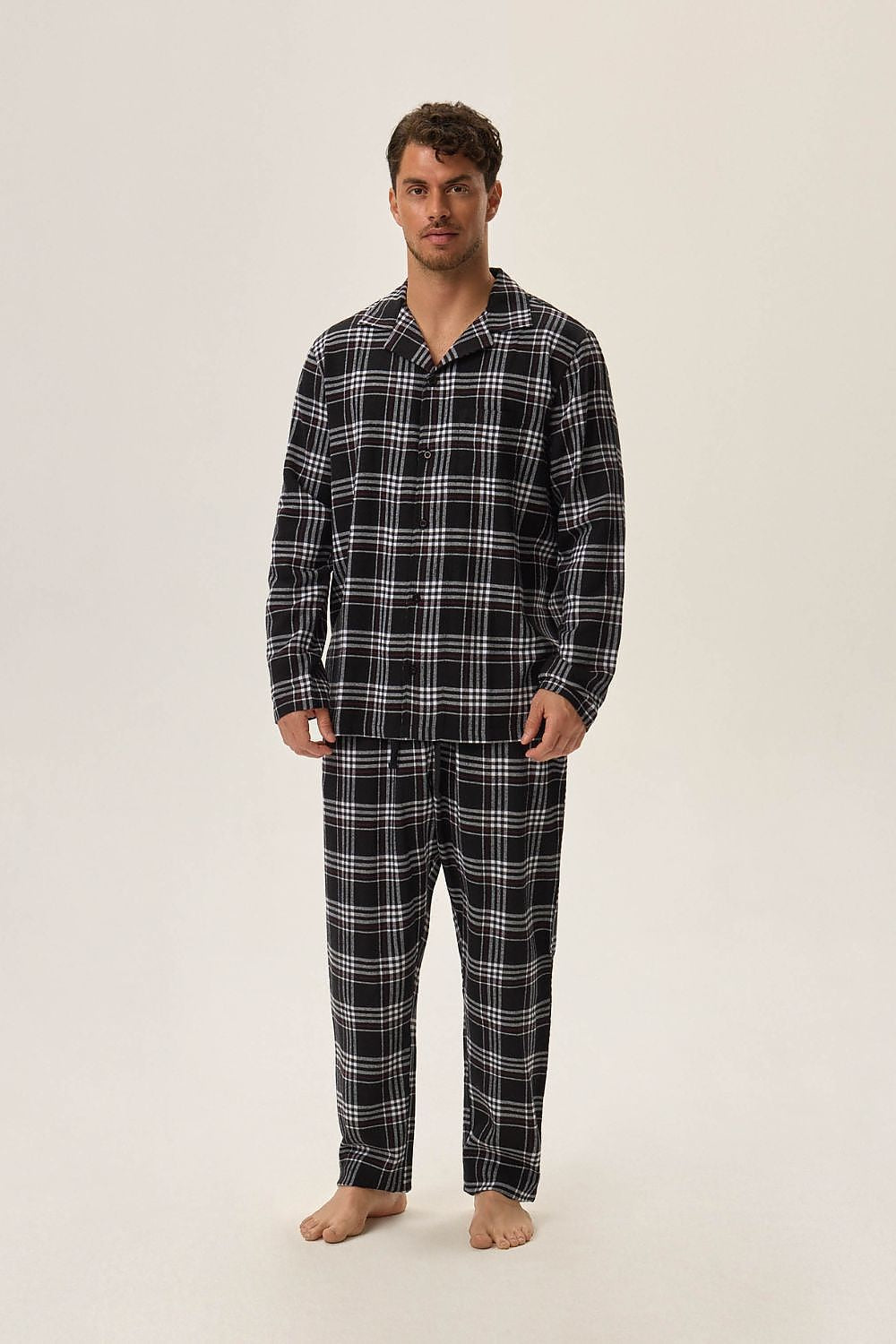 Pyjama Henderson