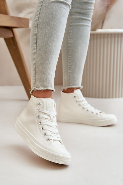 Sneakers Step in style