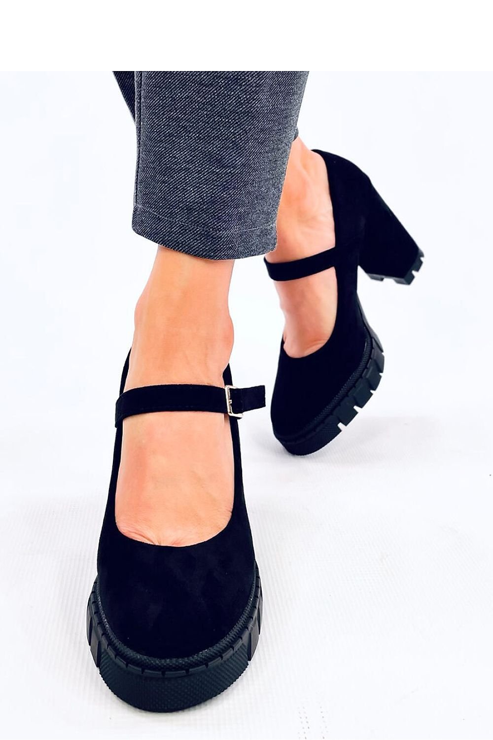 Platform pumps Inello