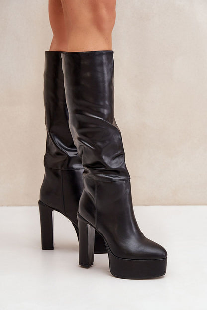 Heel boots