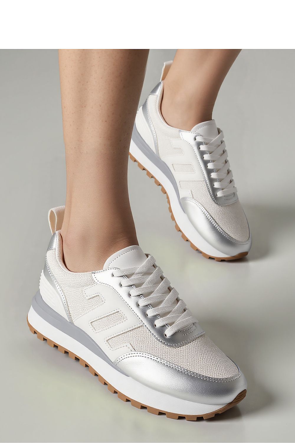  Sport Shoes model 210250 Inello 