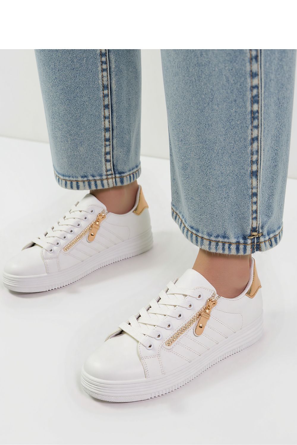  Sport Shoes model 210355 Inello 