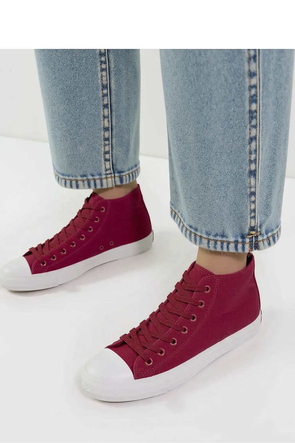  Sneakers model 210453 Inello 