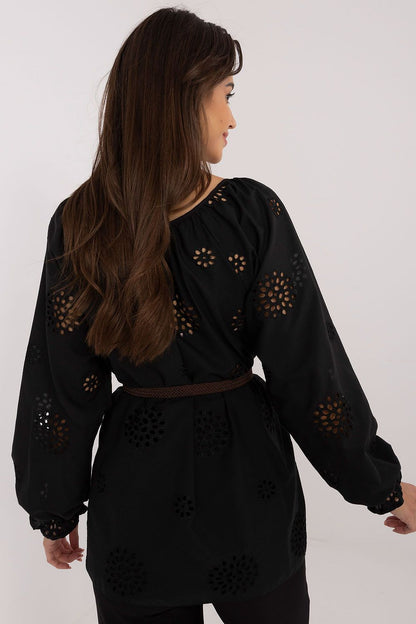  Blouse model 214451 Lakerta 