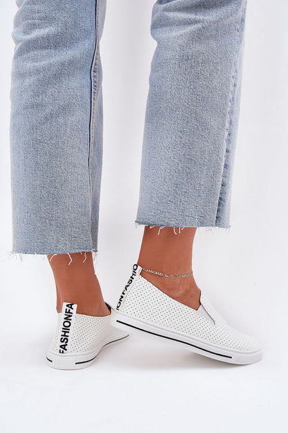  Sneakers model 215168 Step in style 