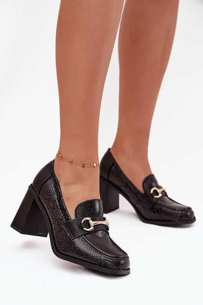 Heeled low shoes model 217846 Step in style 