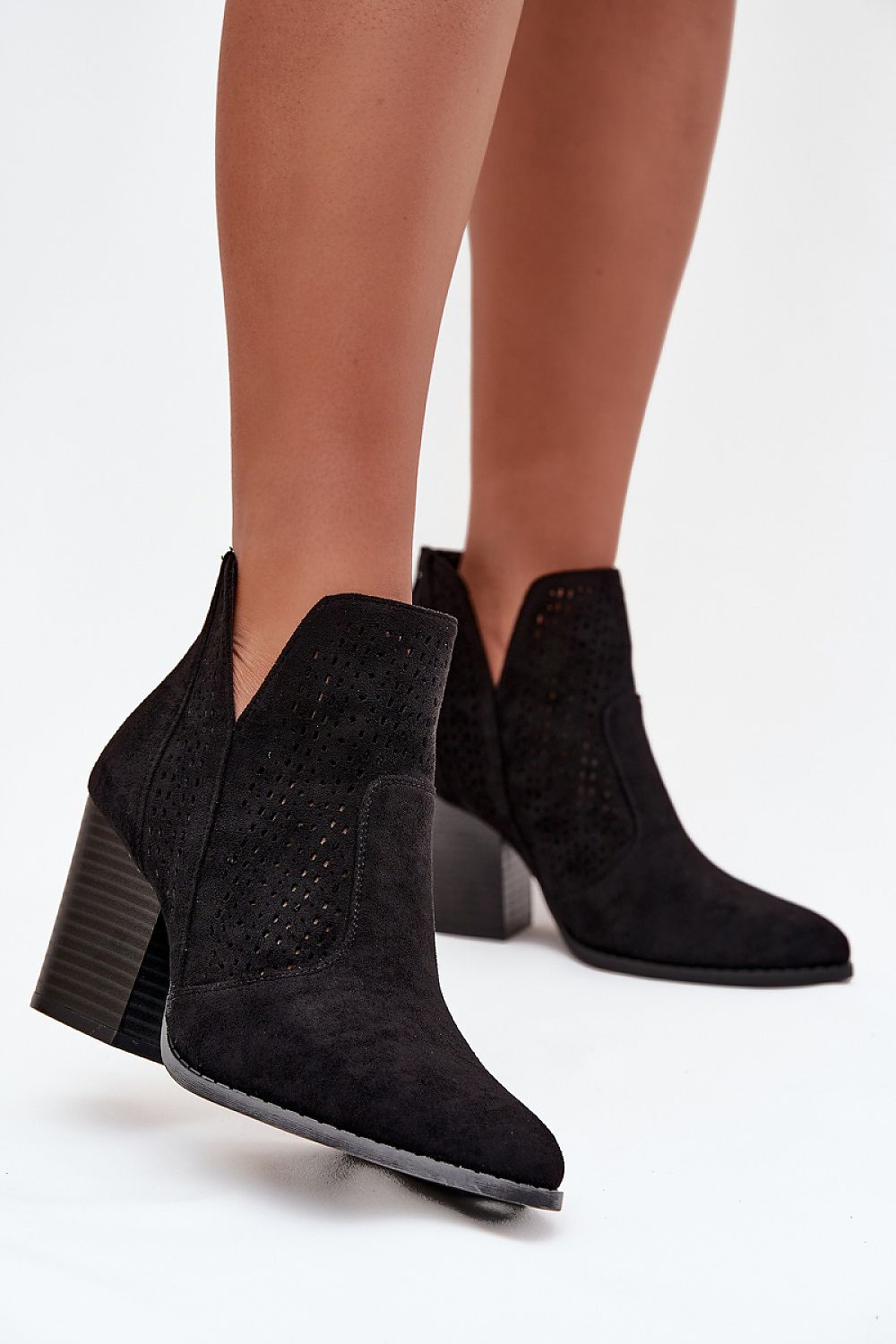  Heel boots model 218728 Step in style 