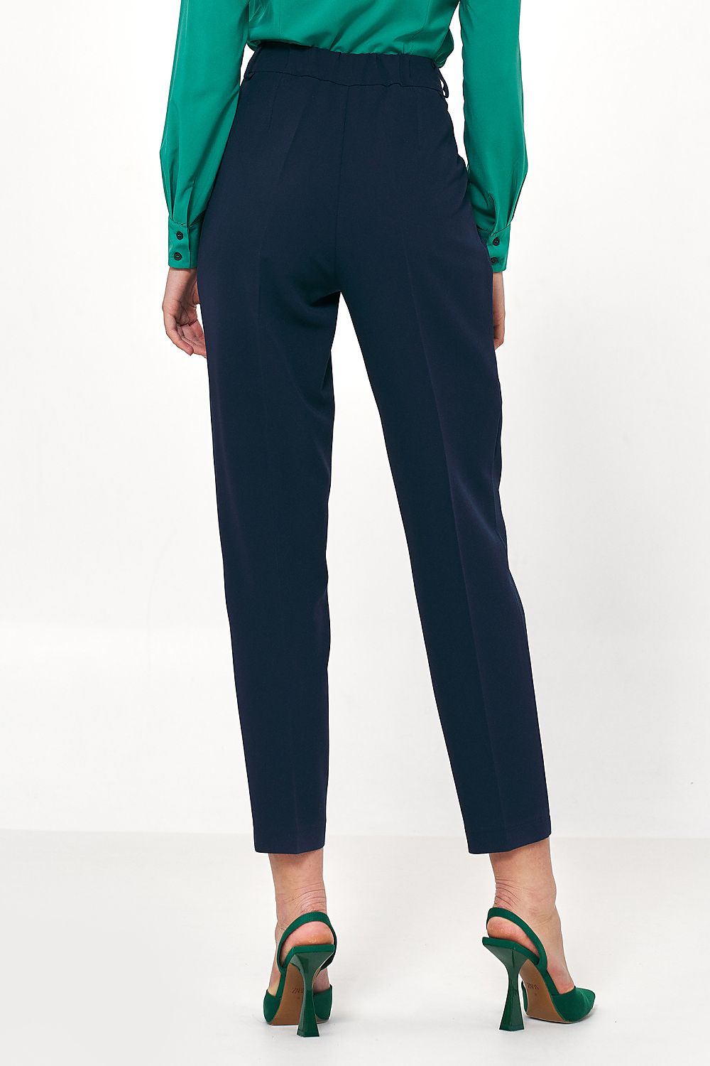  Women trousers model 221220 Nife 