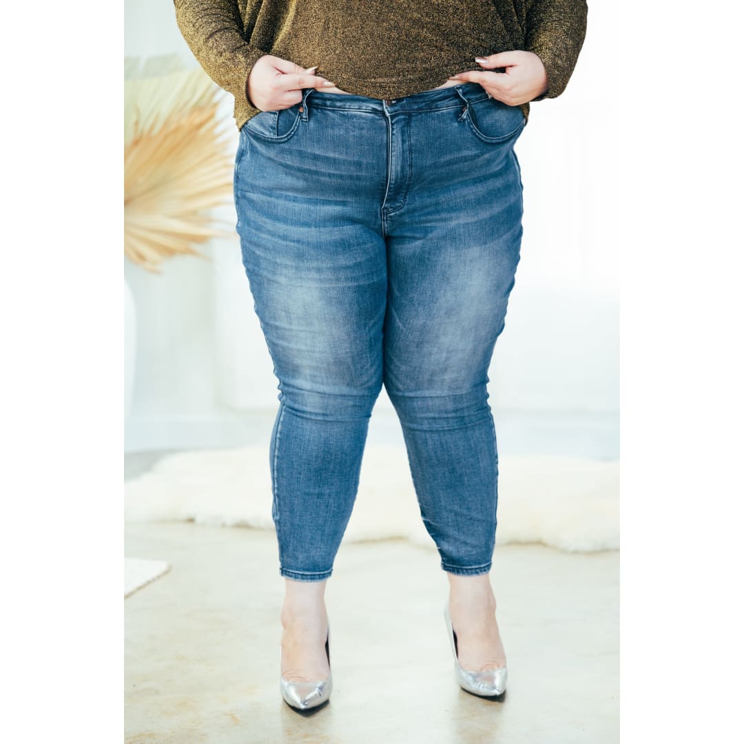 Fade Into You - Tummy Control Judy Blue Jeans | BoutiqueSimplified