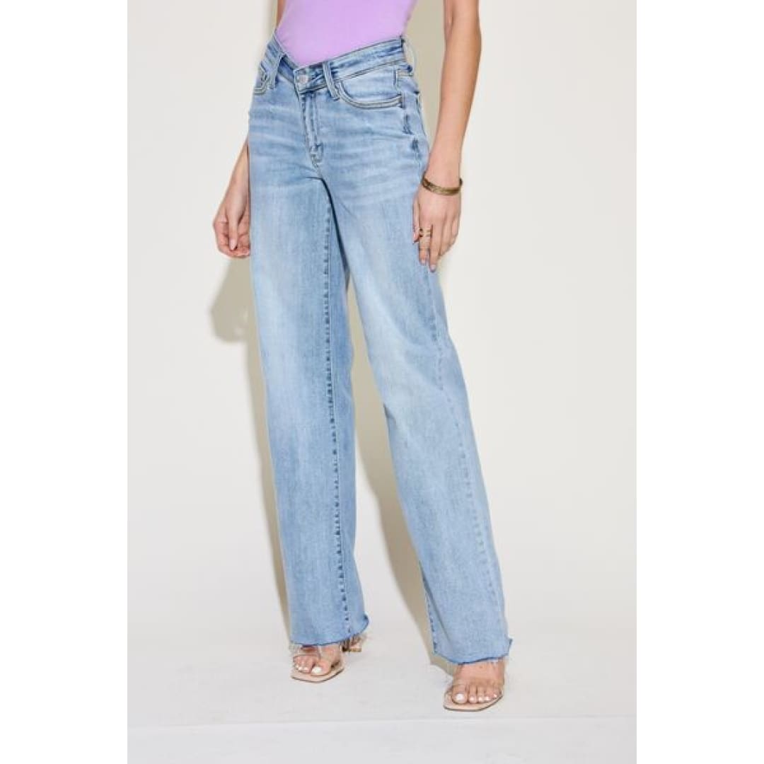 Judy Blue Full Size V Front Waistband Straight Jeans | The Urban Clothing Shop™