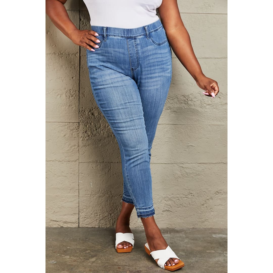 Judy Blue Janavie Full Size High Waisted Pull On Skinny Jeans | The Urban Clothing Shop™