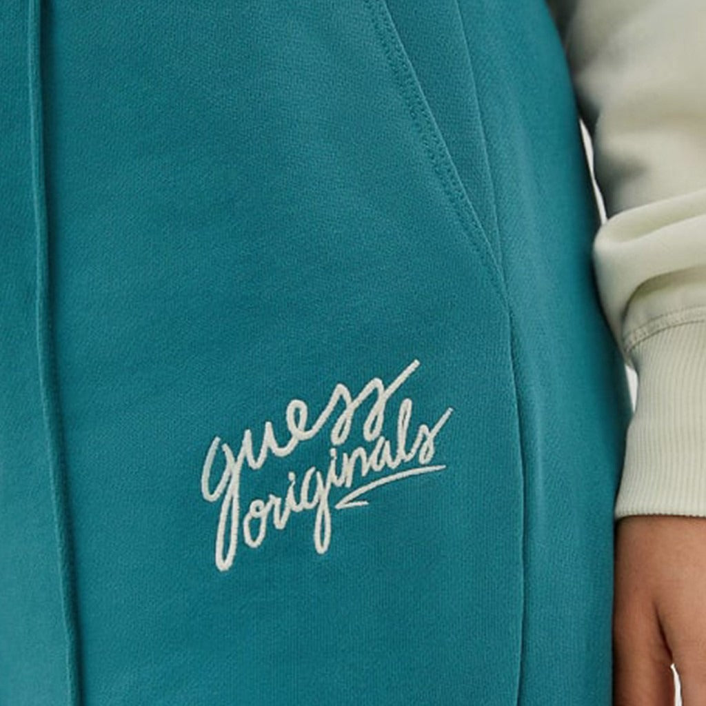 Guess - W1RQ01-K9YH4