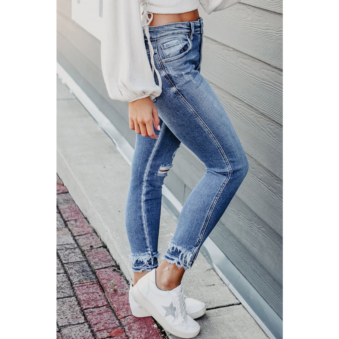 Macie Distressed Frayed Ankle Skinny Jeans | Threaded Pear