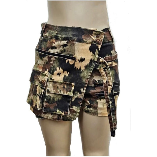 Multi pocket Cargo shorts | BeyondEnvy