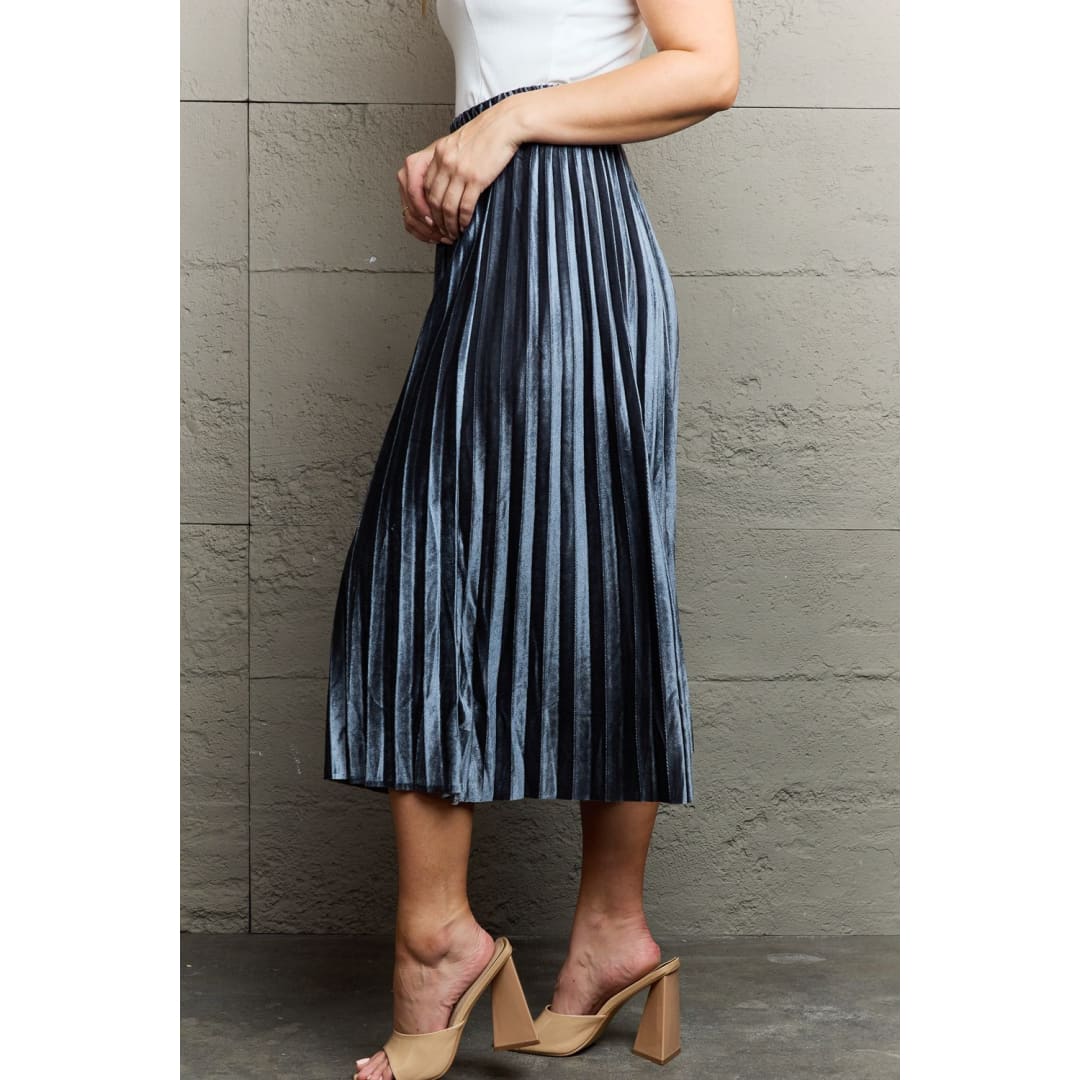 Ninexis Accordion Pleated Flowy Midi Skirt | The Urban Clothing Shop™